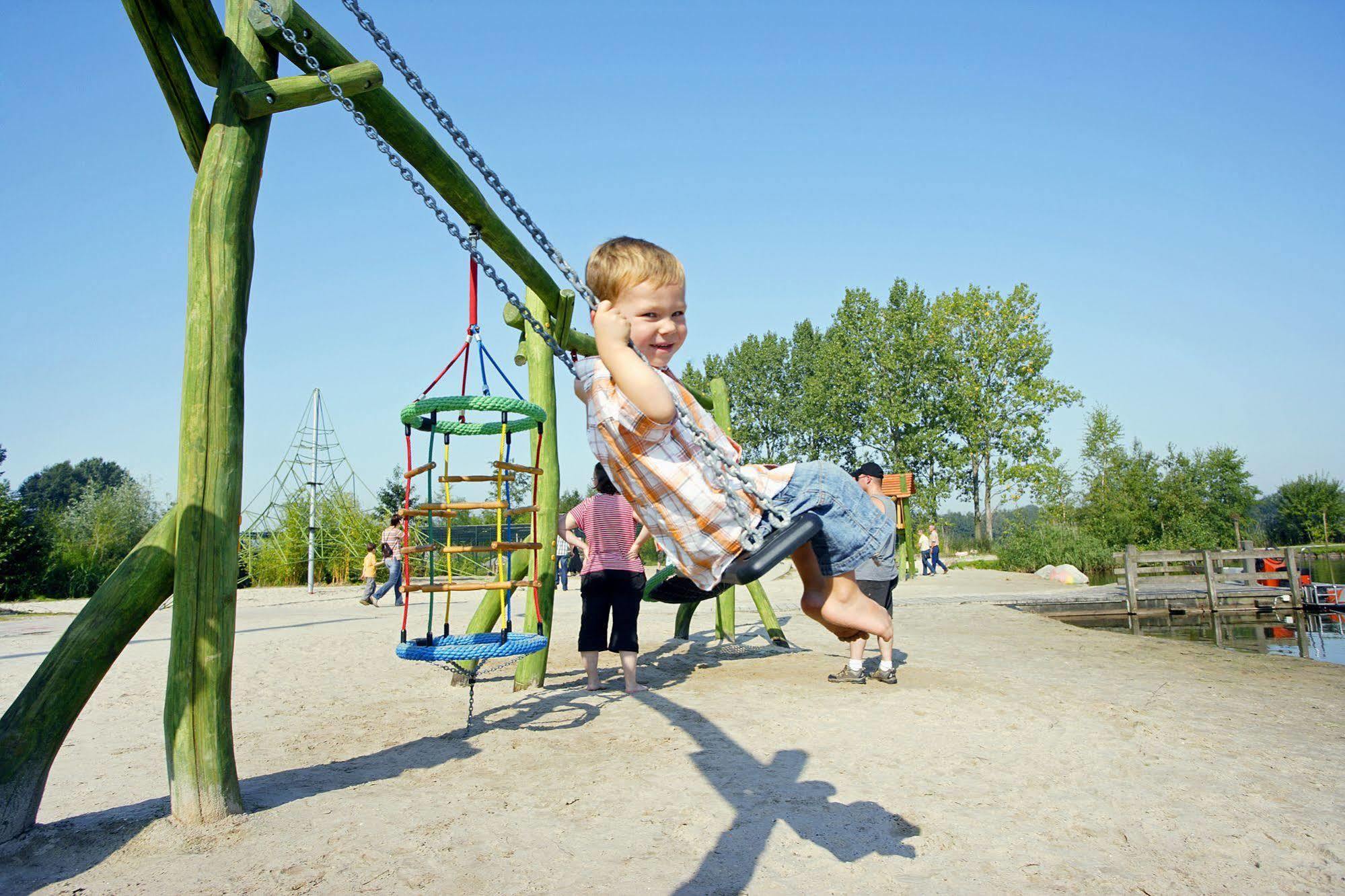 Center Parcs Huttenheugte Drenthe-Overijssel Dalen Ngoại thất bức ảnh